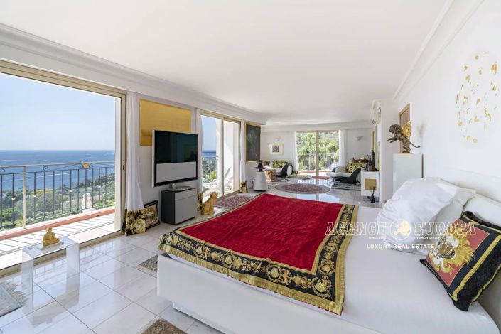 Image No.18-5 Bed House for sale