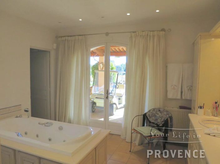 Image No.20-11 Bed House for sale