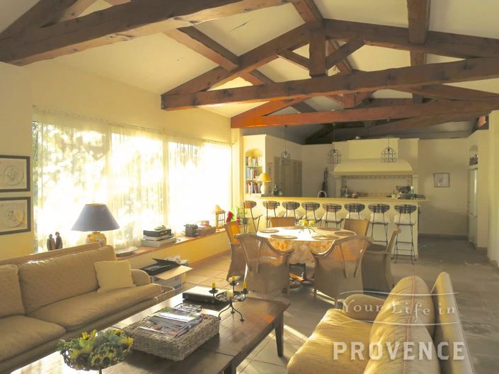 Image No.31-11 Bed House for sale