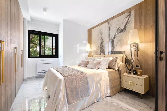 Image No.14-4 Bed House for sale