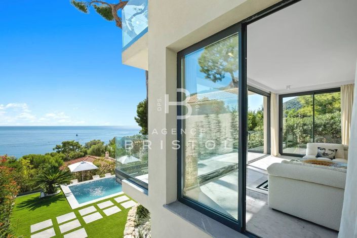 Image No.5-4 Bed House for sale