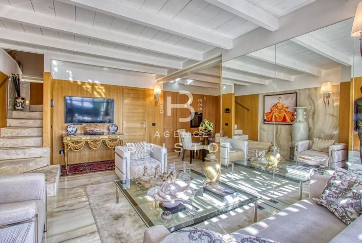 Image No.5-House for sale