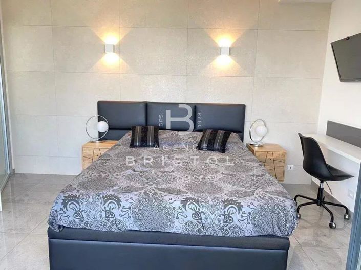 Image No.7-5 Bed House for sale