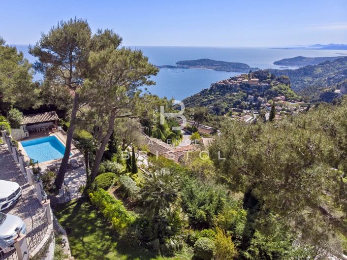 Image No.2-5 Bed House for sale