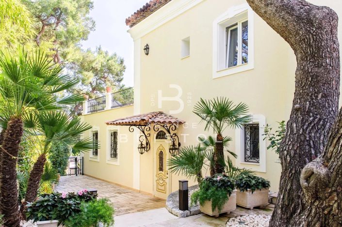 Image No.12-6 Bed House for sale