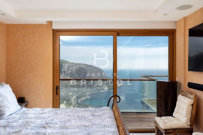 Image No.11-4 Bed House for sale