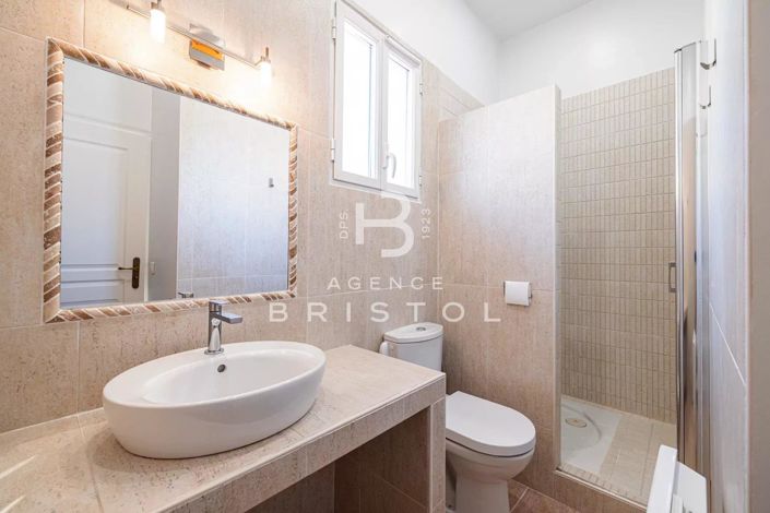 Image No.19-3 Bed Apartment for sale