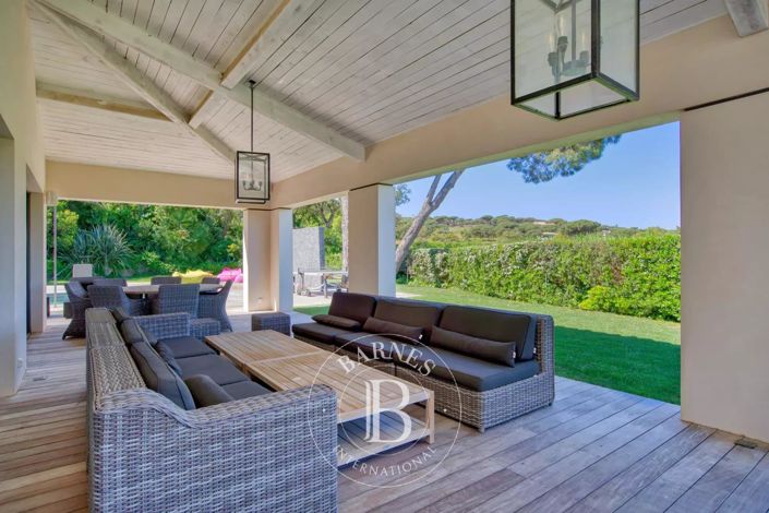 Image No.5-6 Bed House for sale