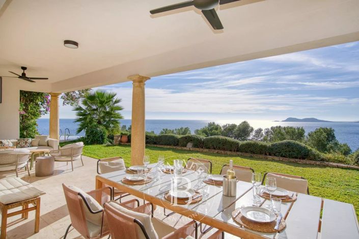 Image No.5-7 Bed House for sale