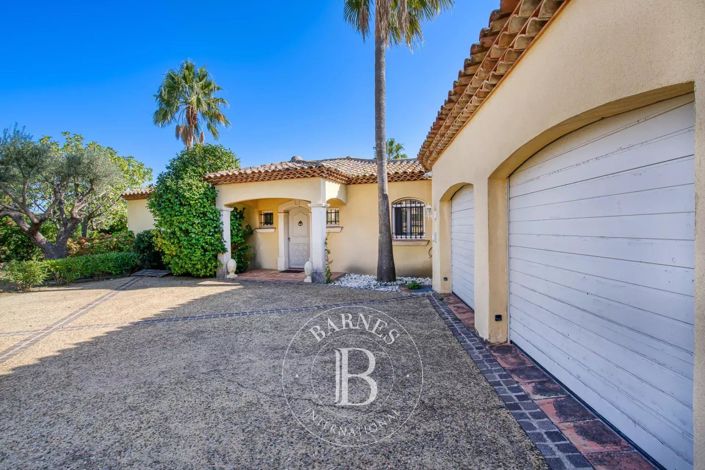 Image No.11-5 Bed House for sale