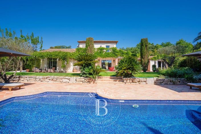 Image No.2-5 Bed House for sale