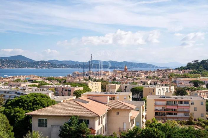 Image No.12-3 Bed Apartment for sale