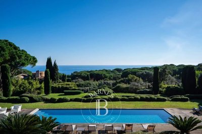 1 - Ramatuelle, House