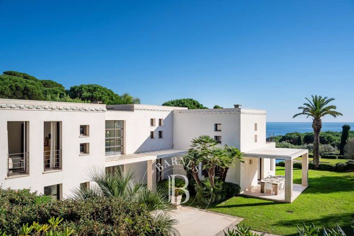 Image No.6-7 Bed House for sale