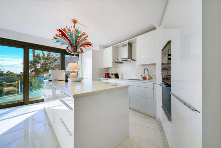 Image No.5-3 Bed Apartment for sale