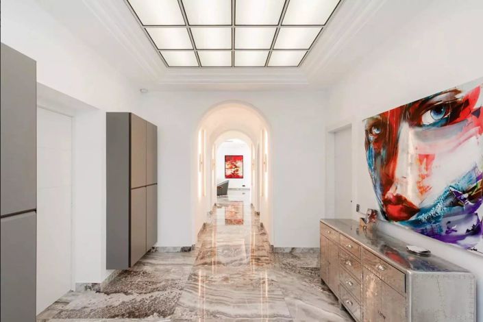 Image No.9-3 Bed Apartment for sale