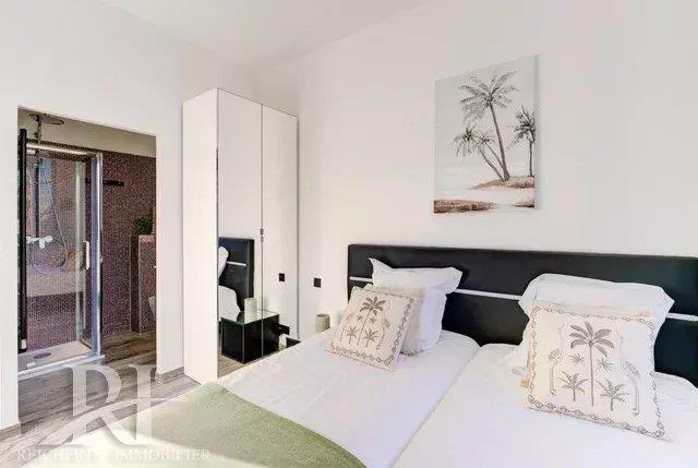 Image No.13-4 Bed Apartment for sale