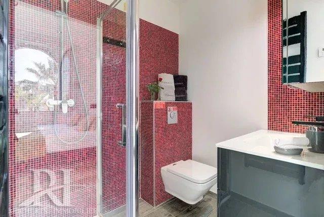 Image No.14-4 Bed Apartment for sale