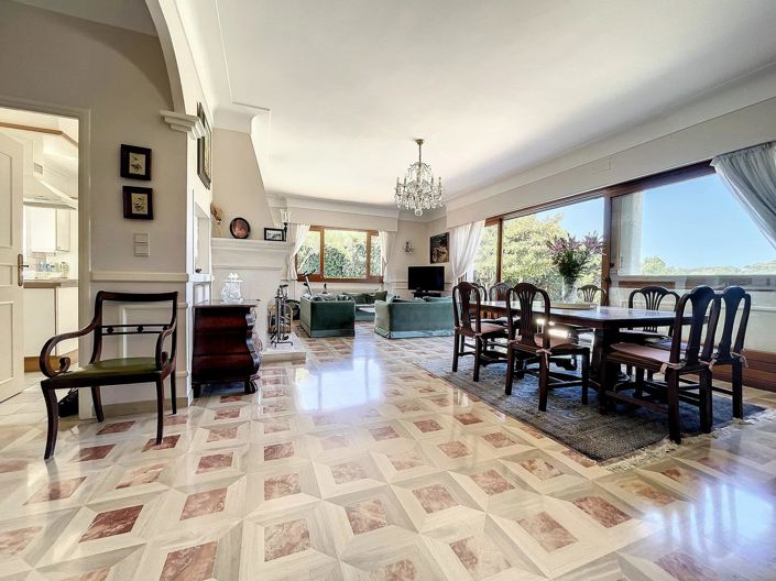 Image No.6-House for sale