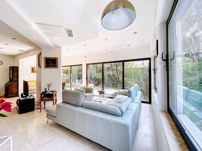 Image No.6-House for sale