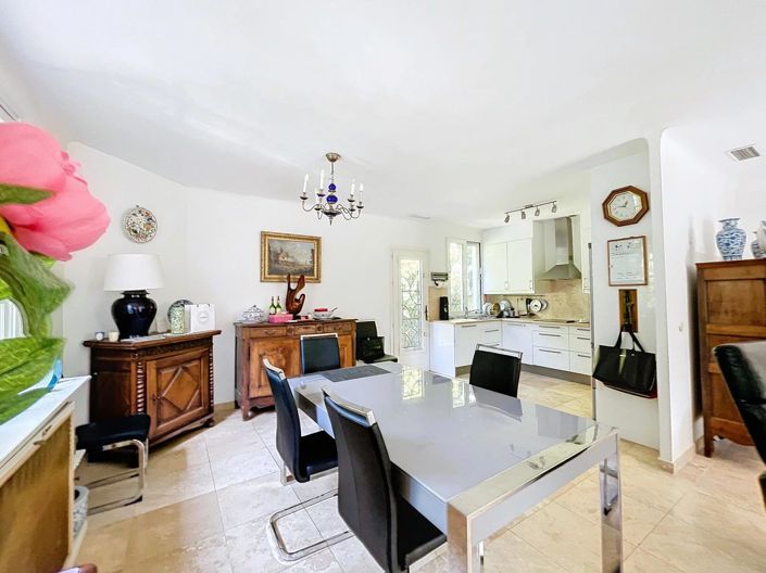 Image No.8-House for sale