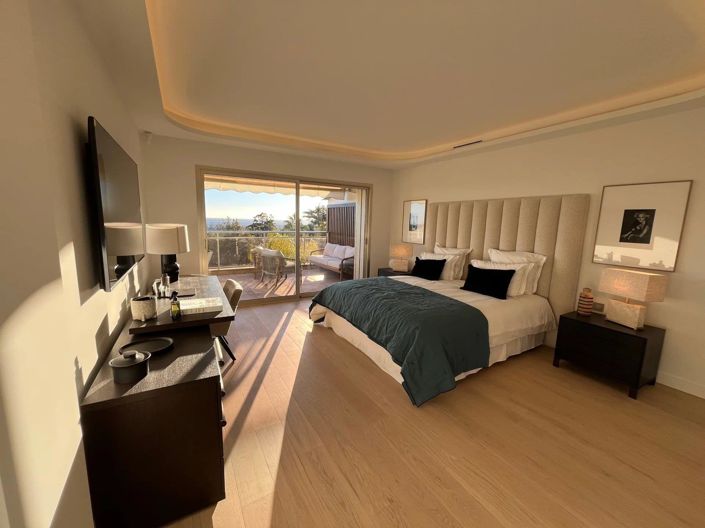 Image No.10-4 Bed Apartment for sale