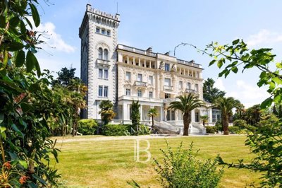 3 Bed Apartment for sale