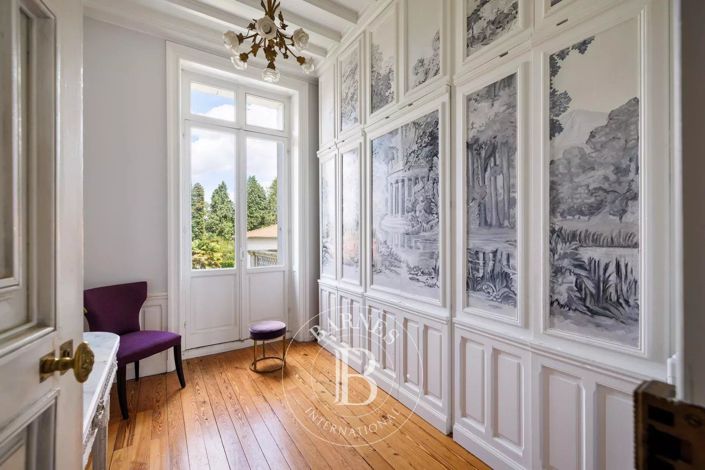 Image No.22-3 Bed Apartment for sale