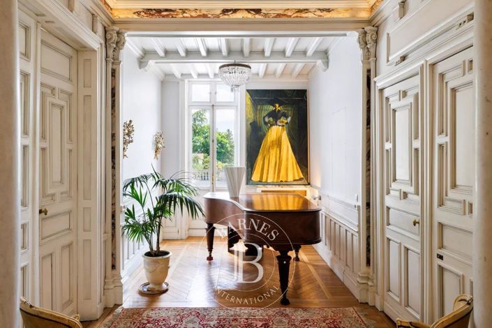 Image No.25-3 Bed Apartment for sale