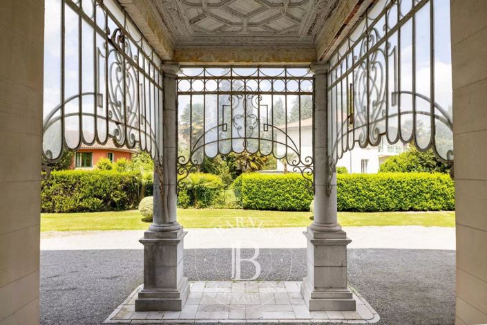 Image No.27-3 Bed Apartment for sale