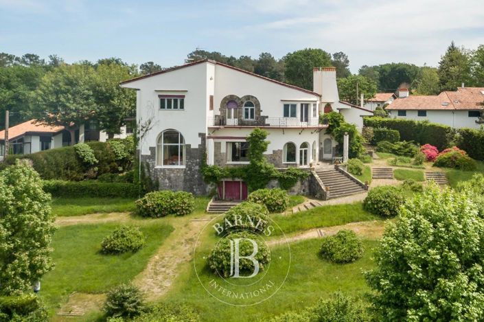 Image No.2-12 Bed House for sale