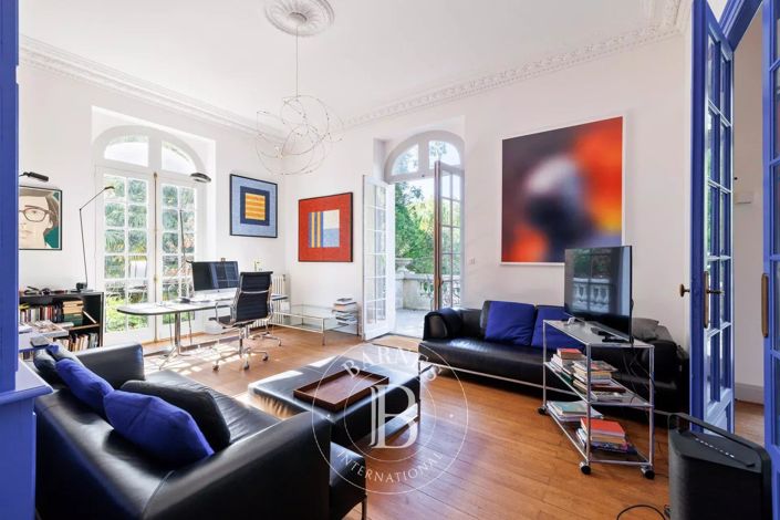 Image No.12-3 Bed House for sale