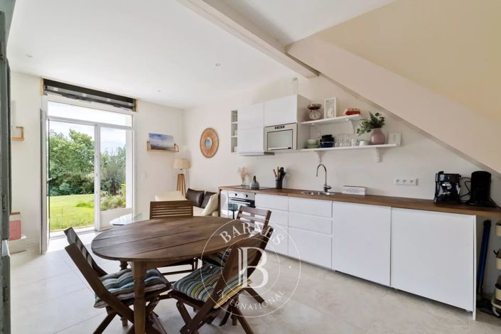 Image No.26-5 Bed House for sale