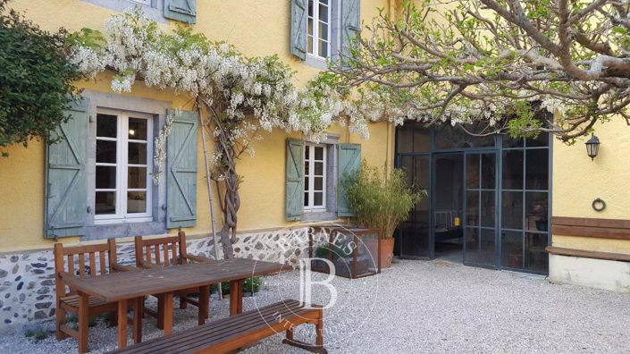 Image No.16-8 Bed House for sale