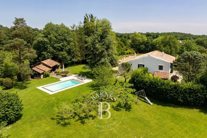 Image No.3-7 Bed House for sale