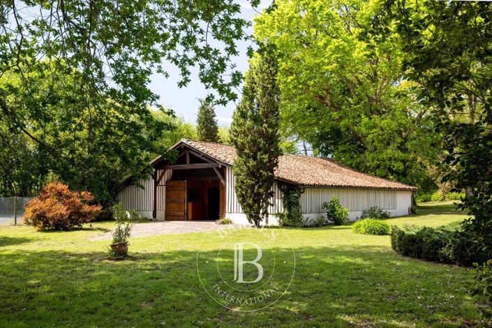 Image No.15-2 Bed House for sale