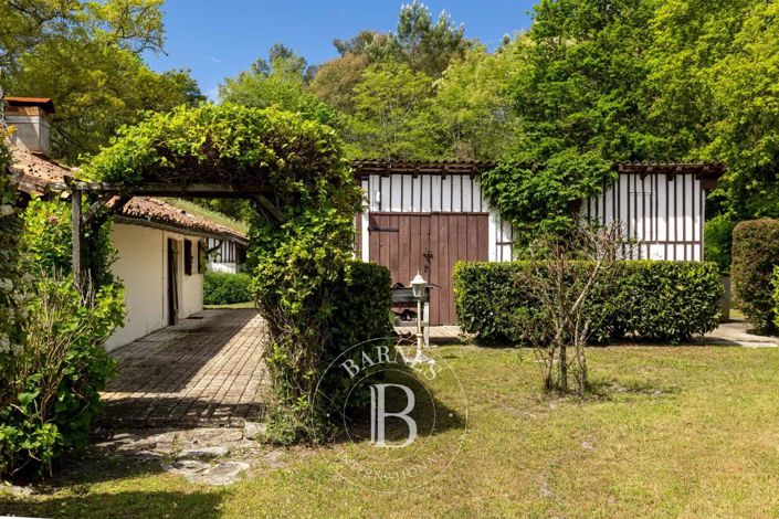 Image No.16-2 Bed House for sale