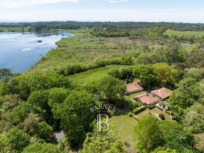 Image No.19-2 Bed House for sale