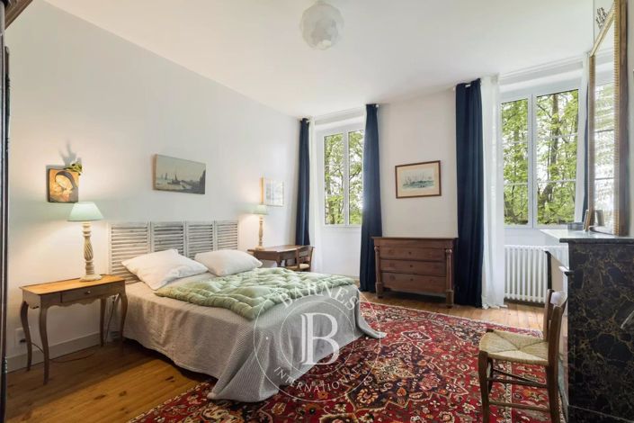 Image No.14-10 Bed House for sale