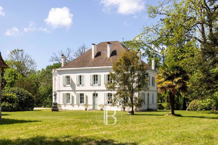 Image No.5-6 Bed House for sale