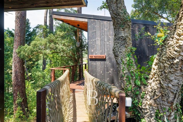 Image No.23-7 Bed House for sale