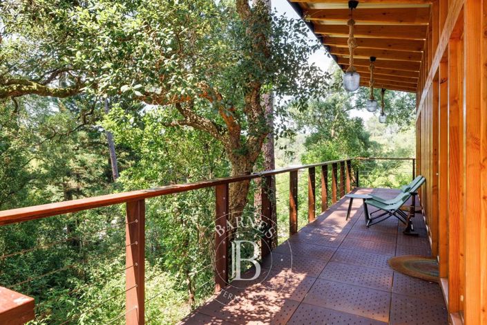 Image No.26-7 Bed House for sale