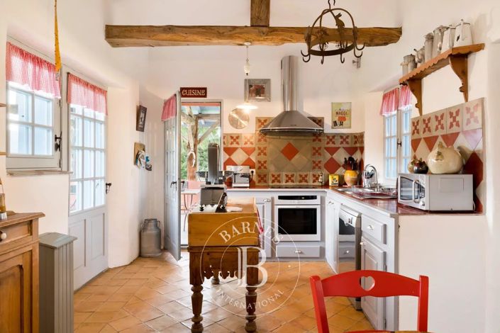 Image No.17-4 Bed House for sale