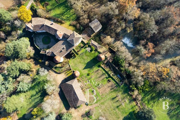 Image No.4-9 Bed House for sale