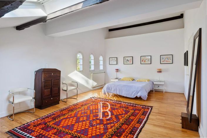 Image No.19-7 Bed House for sale