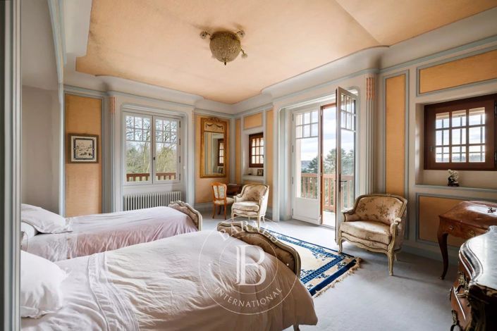 Image No.18-House for sale