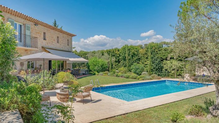 Image No.6-5 Bed House for sale