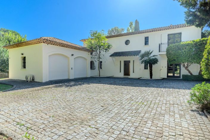 Image No.21-6 Bed House for sale