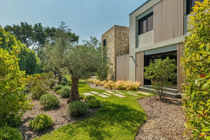 Image No.10-House for sale