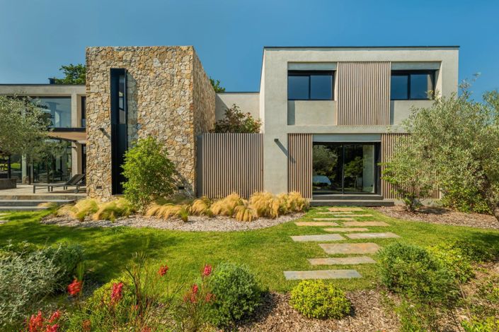 Image No.11-House for sale